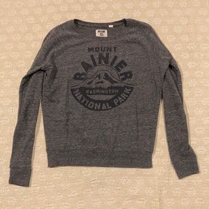 Tailgate Mount Rainier grey sweatshirt size XS